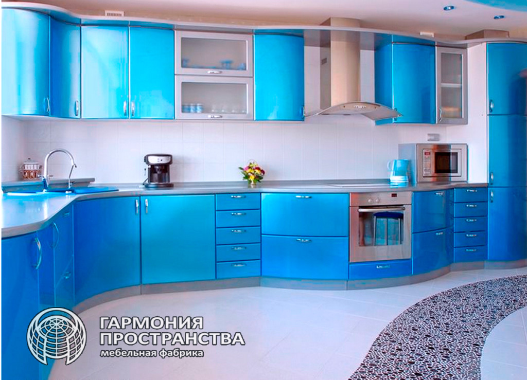 Цвет кухни: голубой