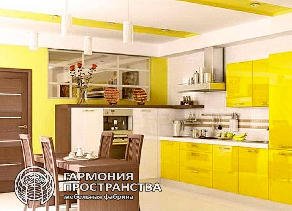 Цвет кухни: светло желтый