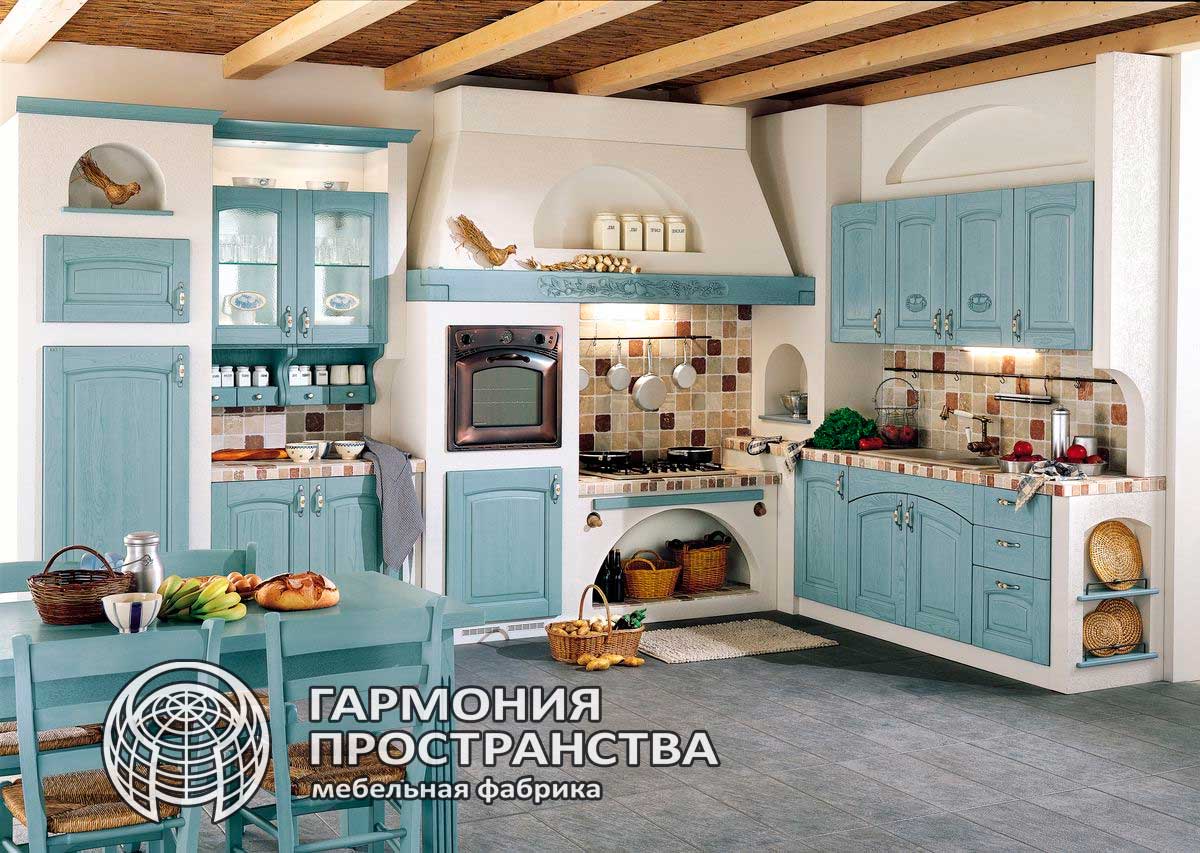 Кухонный гарнитур в стиле прованс в маленькой кухне